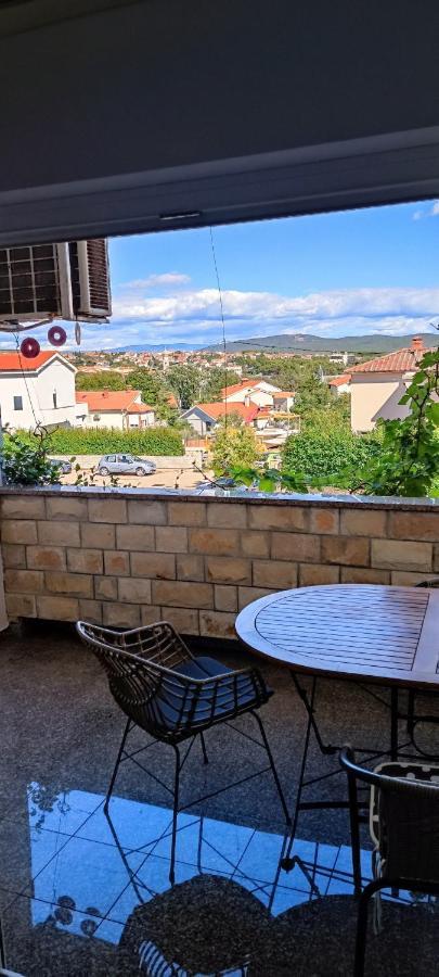 Apartment Tin Krk Town Esterno foto
